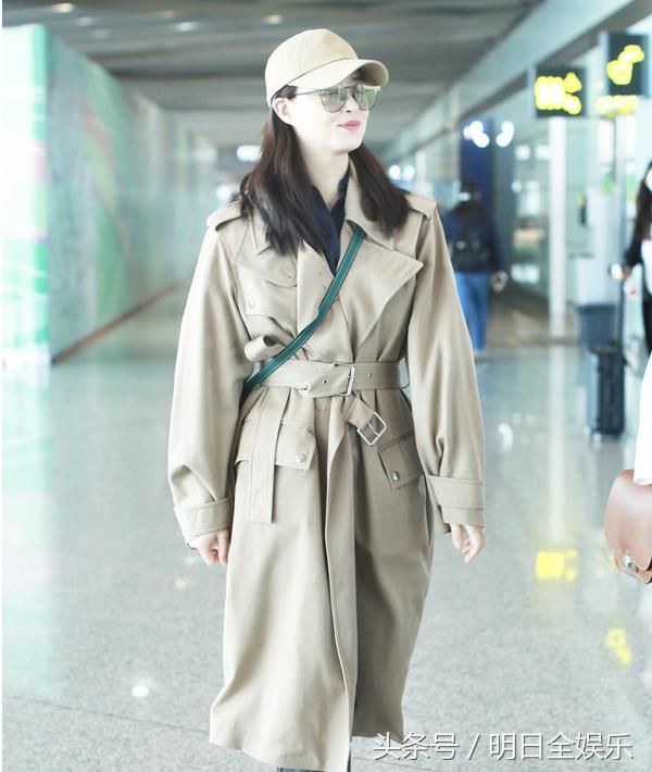 鹿晗 关晓彤同时现身 范冰冰高圆圆巴黎时装周