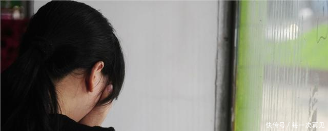 丈夫去世多年,这晚妻子突然梦到自己怀孕,掀被