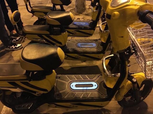 共享电动自行车小黄峰与小黄蜂到底是何方