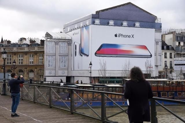 iPhone X Plus用双卡双待?安卓阵营笑喷了