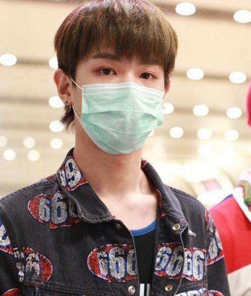 《偶像练习生》忙学业, 陈立农补作业钱正昊准