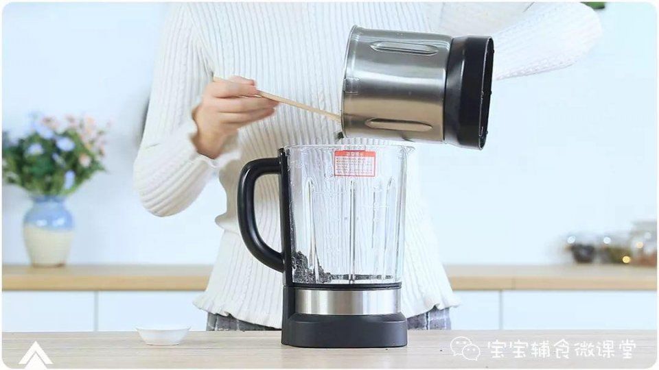 含钙量是牛奶的七倍,辅食里加一勺,宝宝长得快