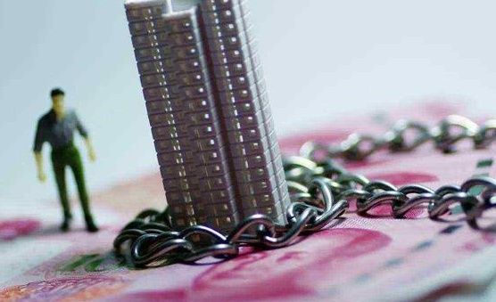 一线城市买不起,三四线城市不能买,只能在二线