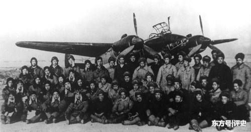 中国轰炸机的第一仗,5分钟被击落四架击伤四架