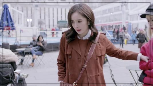 《谈判官》里杨幂最美的7件衣服,第四套黄子韬