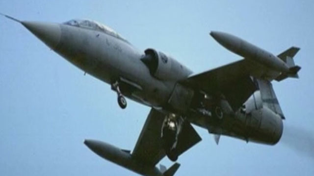 美军F-104“快绝无比” 我军战机撵不上？