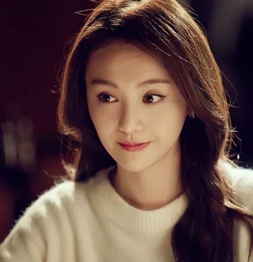 郑爽直播教大家挤痘痘,到底怎么挤才不会留疤