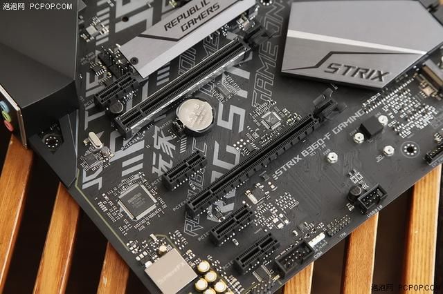 低调也奢华 华硕ROG STRIX B360-F主板首发