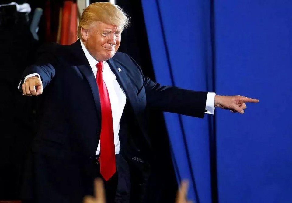 中美贸易战,俄罗斯先崩盘了,全世界目瞪口呆!