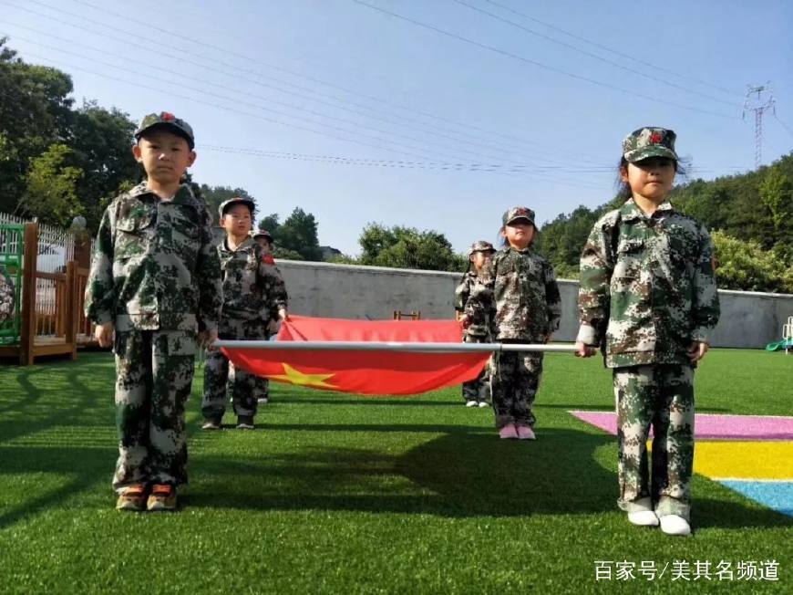 罗田三里桥中心幼儿园惊现一批童子军,火热现