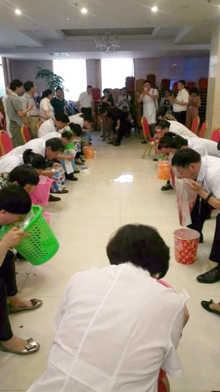 神奇的杨氏微排栓,舌下取栓排毒还原传统疗法