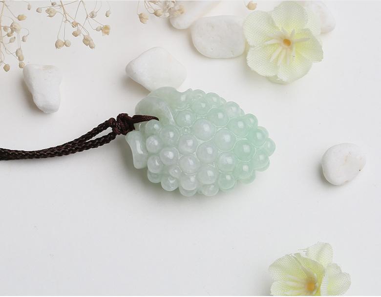 价值1800万的葡萄你见过吗?佩戴翡翠葡萄有什