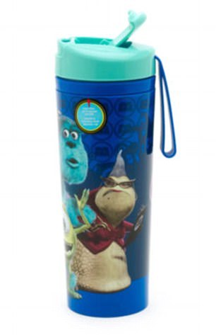 迪士尼喝水杯现设计缺陷 咬住女孩舌头5小时