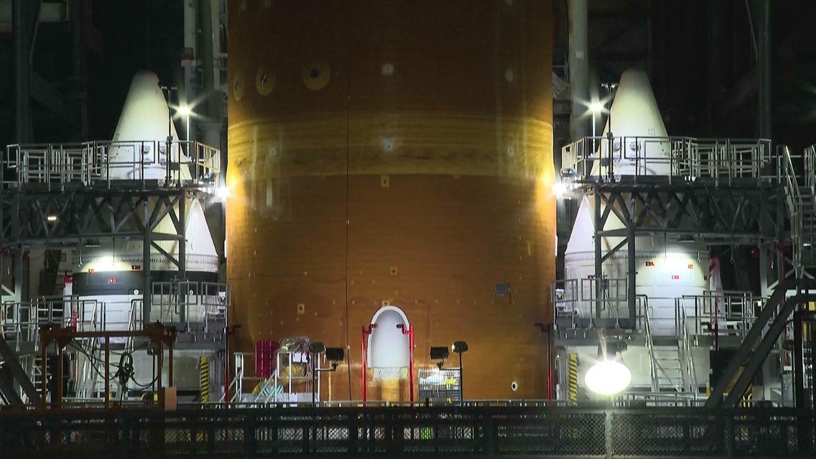 沉寂数十年 NASA计划逐步重启载人登月 沉寂数十年 NASA计划逐步重启载人登月