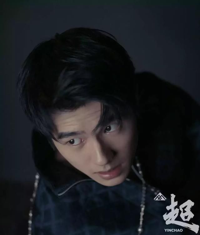 杜鹃、汤唯、倪妮都找他拍照片,他用镜头捕捉