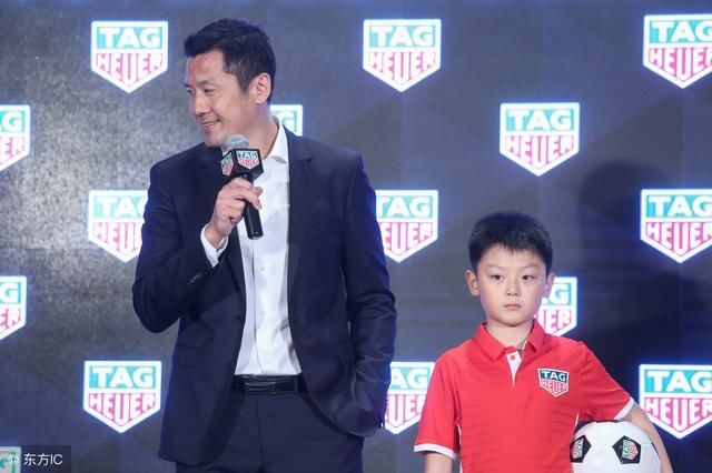 盘点亚足联历史上的十大前锋,有两名竟然来自