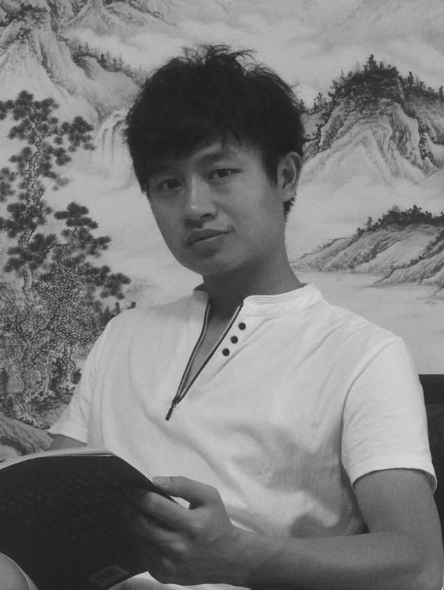 今日头条李伟成山水画浓淡干湿晕染自如