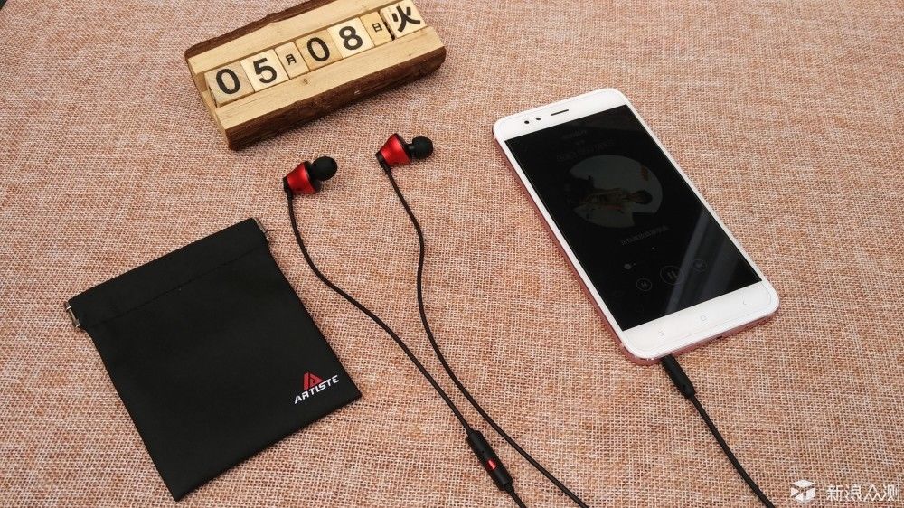 习惯了圈铁耳机,圈瓷双单元耳机是什么鬼?