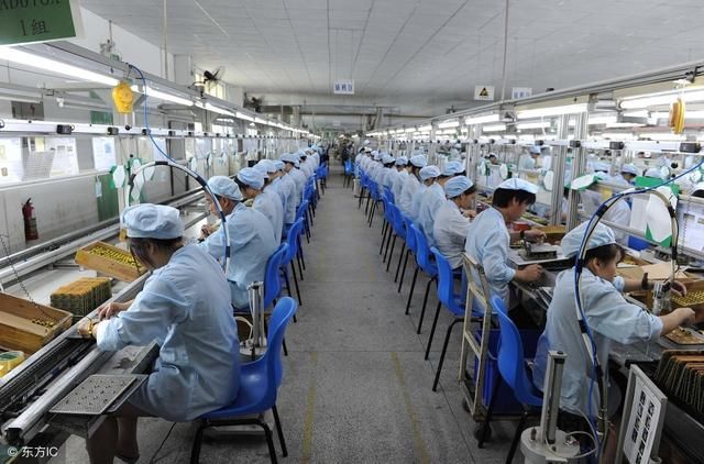 深圳某厂老板:普工工资给太高全部降1000,不服