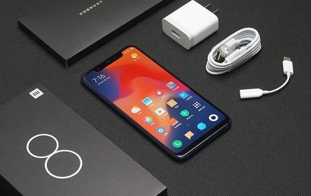 骁龙845+玻璃机身+8G+128G,这款手机出现新