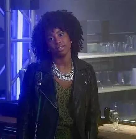 敢致命的女人是不是穿的都那么好看?(图19) 敢致命的女人是不是穿的都那么好看?(图19)