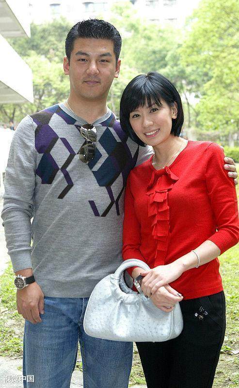 孙浩和妻子的照片图片