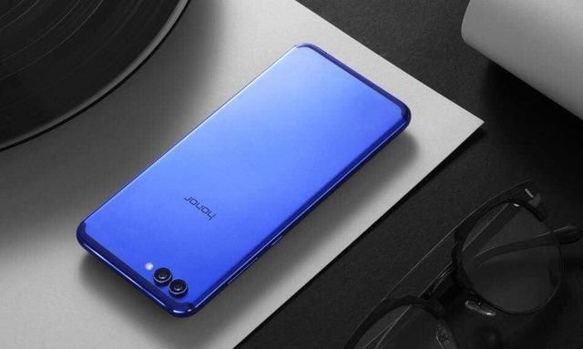 华为很吓人的技术究竟是什么?荣耀手机新品