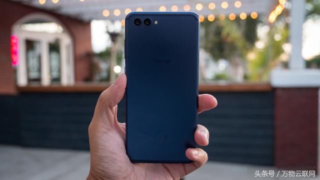 华为荣耀view 10vs三星galaxy s9:s9是否对得起220美元的差价?