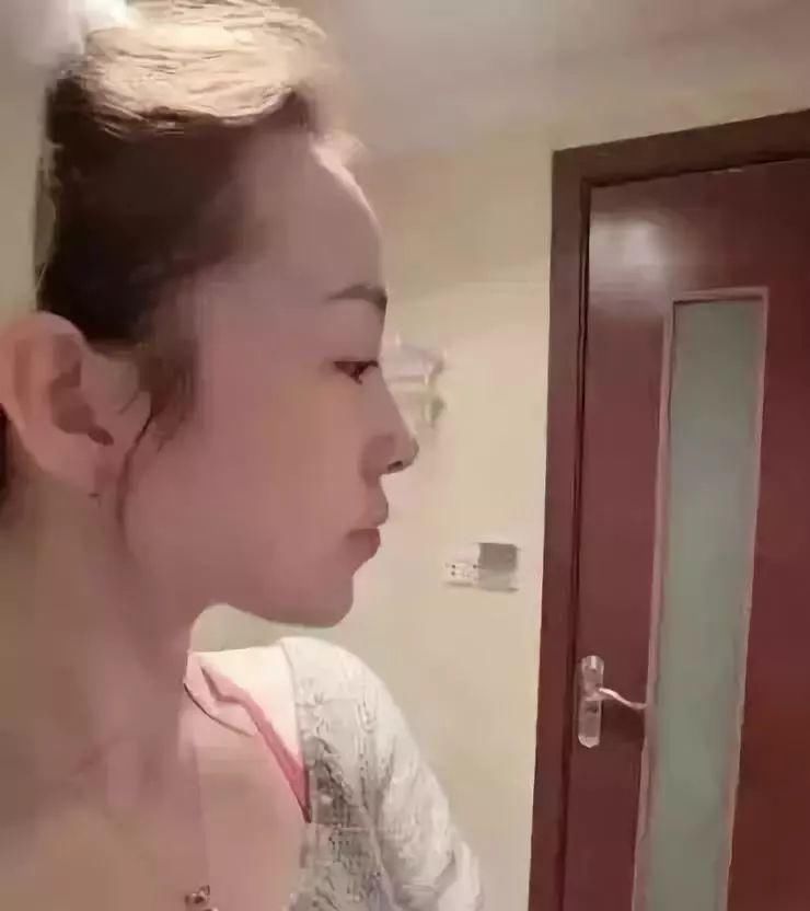 袁立全网diss李冰冰整容,抢她角色,到底咋回事