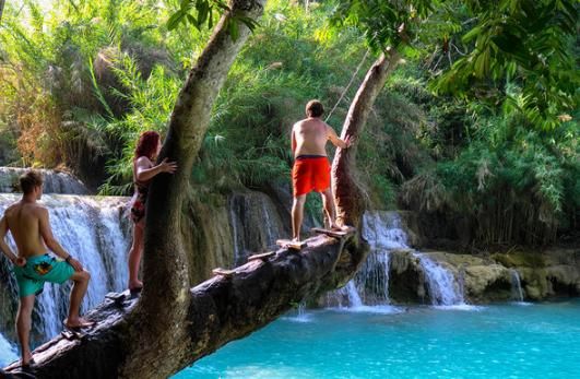 世上最仇恨泰国的国家,却是中国的迷妹?常备王