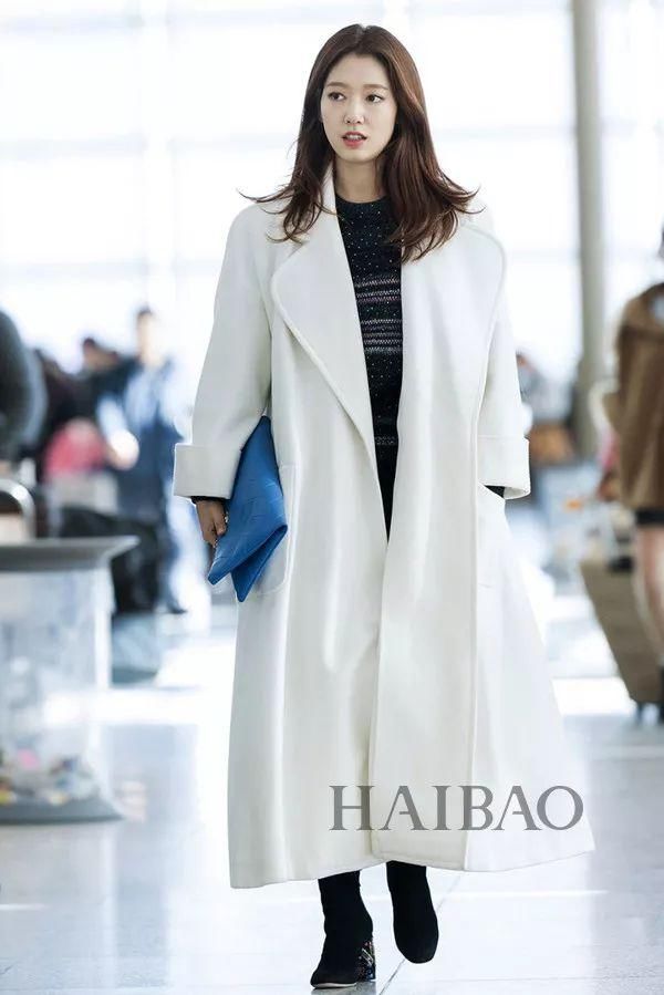 郑秀晶发福不敢看?李圣经再现牙签腿!