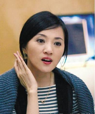 最美小品演员上春晚5次,因娱乐圈潜规则患抑郁,网友:太可惜!