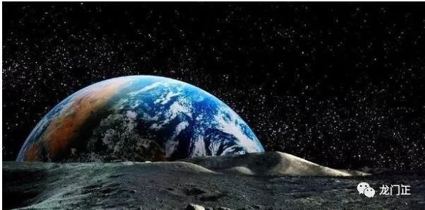 有人说从月亮上看地球好恐怖,因为地球永远不