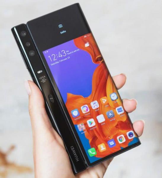 华为折叠屏5G手机6月份国内上市 为何贵出新