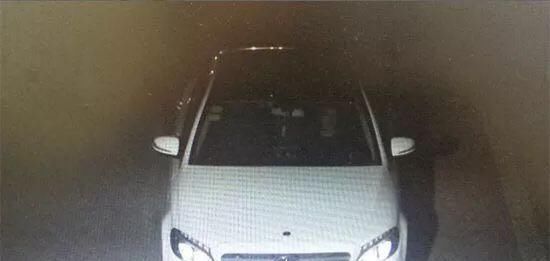 奔驰车高速失控事件最新进展,确定为:车主为逃