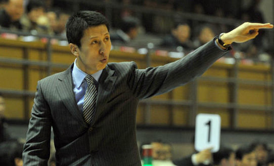 郭士强担任男篮国家队主教练时,发生了什么故