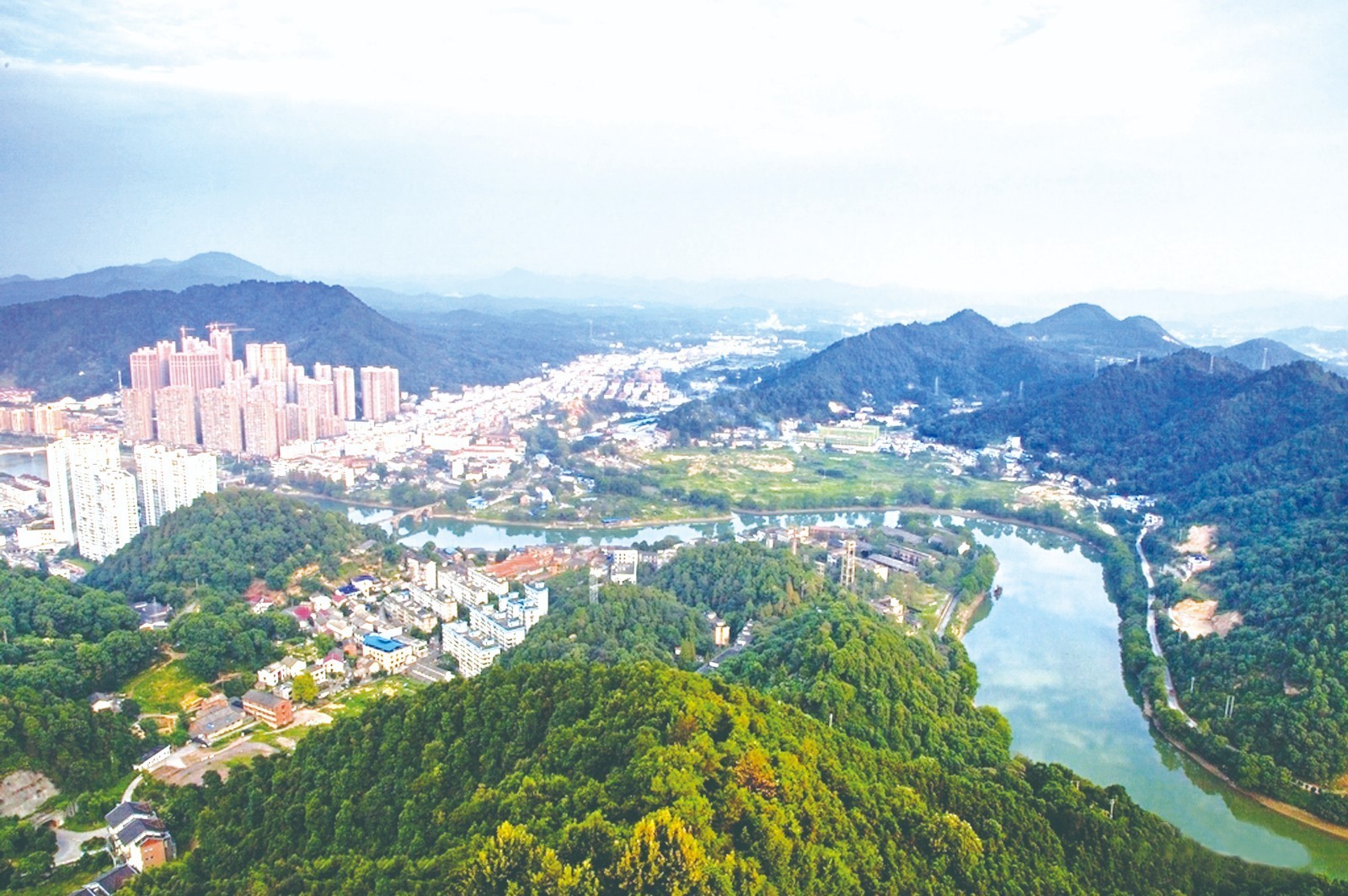 投资15亿元开发"一河两岸" 让浏阳河成为世界河湾旅游目的地