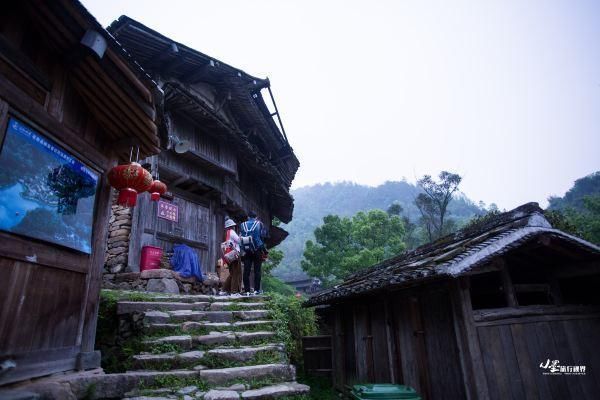 这座用碗盖起来的神奇村庄,小到连地图都找不到的秘境