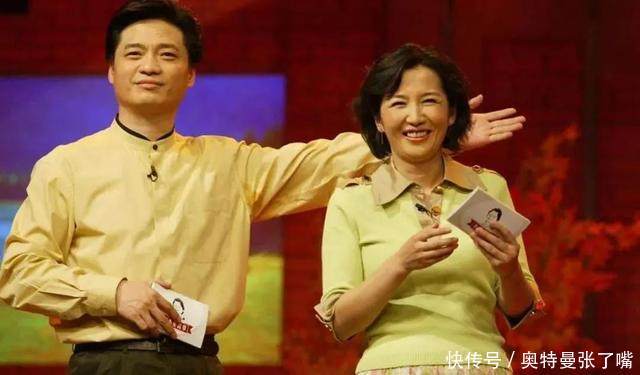 《手机》女主点赞崔永元微博,评价冯小刚:一个