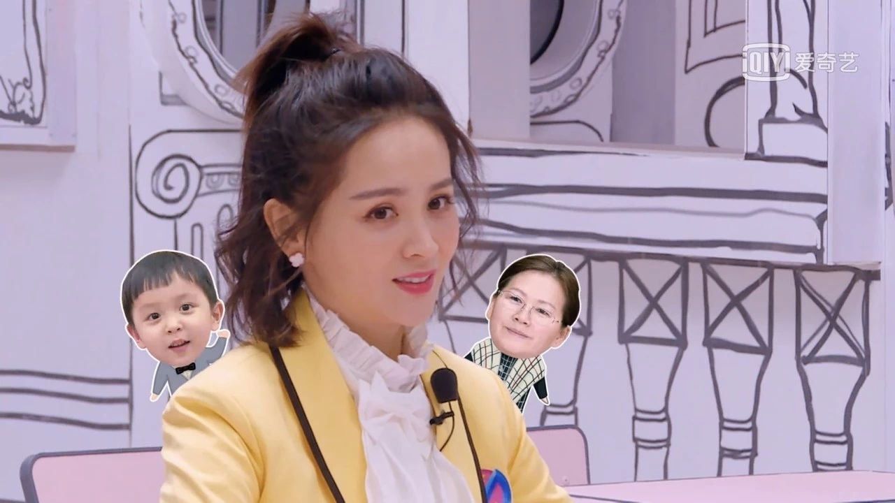 左手写字聪明啊,右手拿笔写字就不聪明了吗