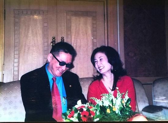 李敖长女李文喊话弟弟李戡:要看遗嘱,有权继承