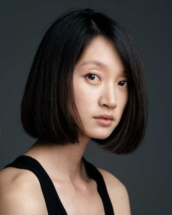 她老公是朱亚文, 唐嫣是同班同学, 刘烨追过