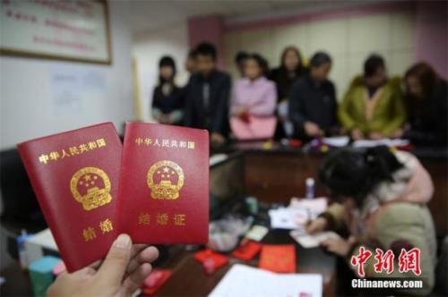失信者日子越来越难过 这些人被限制招为公务员 失信者日子越来越难过 这些人被限制招为公务员