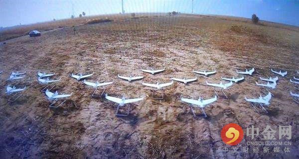 119架无人机群飞 伊拉克军方这样评价中国无人