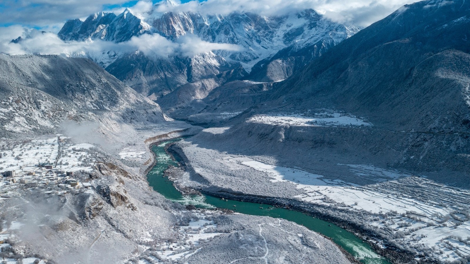 哇!壮美的雅鲁藏布大峡谷雪景 哇!壮美的雅鲁藏布大峡谷雪景