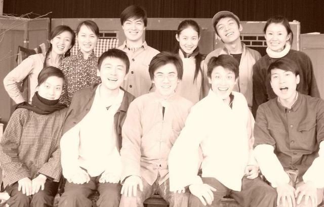 上海戏剧学院最全的明星班级,毕业照里你能认