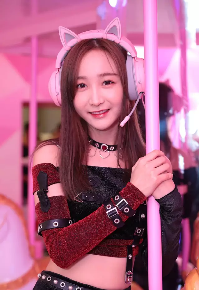 谁是2019ChinaJoy最美的ShowGirl？BOYATV带你靓丽大盘点！(图69)