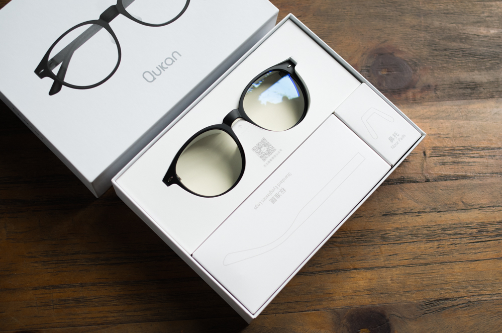 轻松时尚健康,Qukan 趣看W1防蓝光变色眼镜评