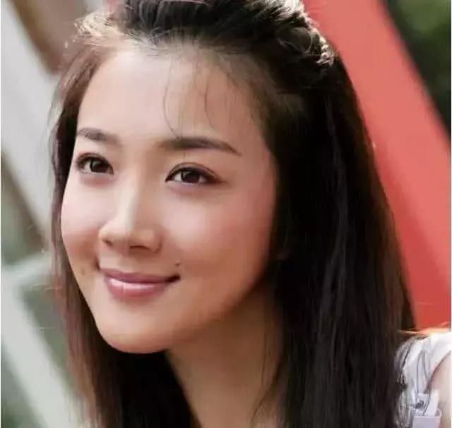 《扶摇》中她曾被狗咬伤5次整容,今被网友骂笑