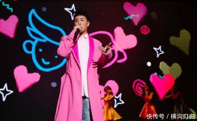 潘玮柏演唱会漫画式告白吴昕,虽然两人未同台